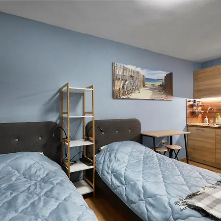 Center, Sea Garden, Brand New - Majestic Apartment