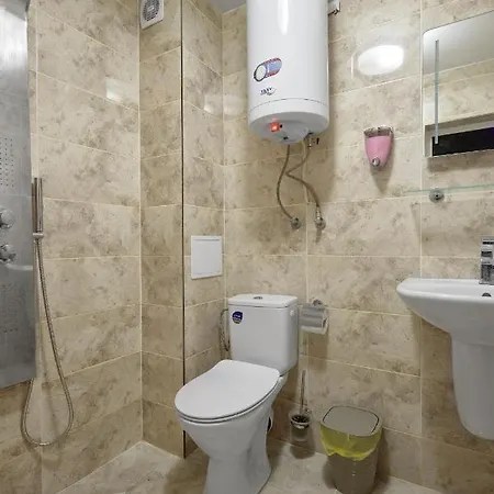 Center, Sea Garden, Brand New - Majestic Apartment